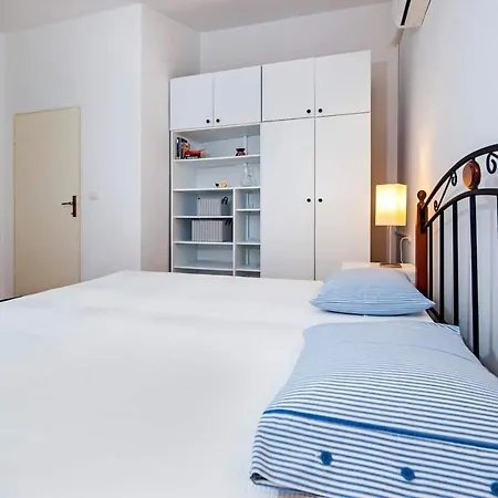 Apartament View