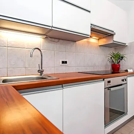 View Apartment *